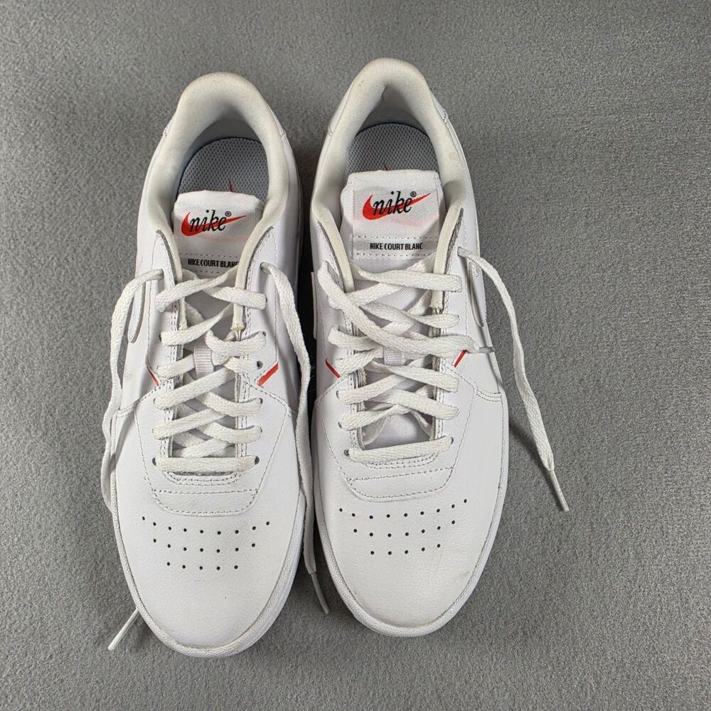 Nike Court Blanc Sneakers – Women’s Size 7 White Orange